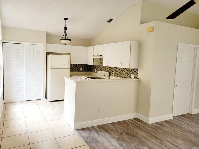 Photo - 5977 Braemar Pl Unidad 106