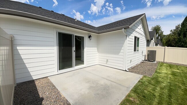 Photo - Roe Street Townhomes