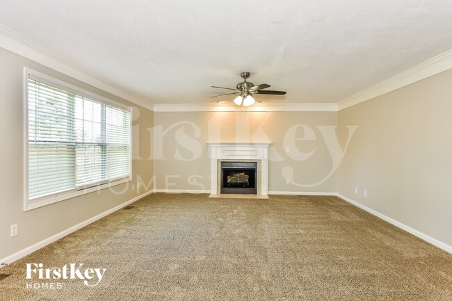 Photo - 1161 Castlewood Dr