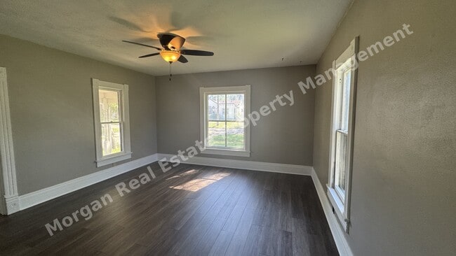Photo - 1318 W 4th St