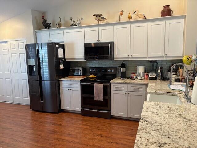 Photo - 5582 Royal Lake Cir