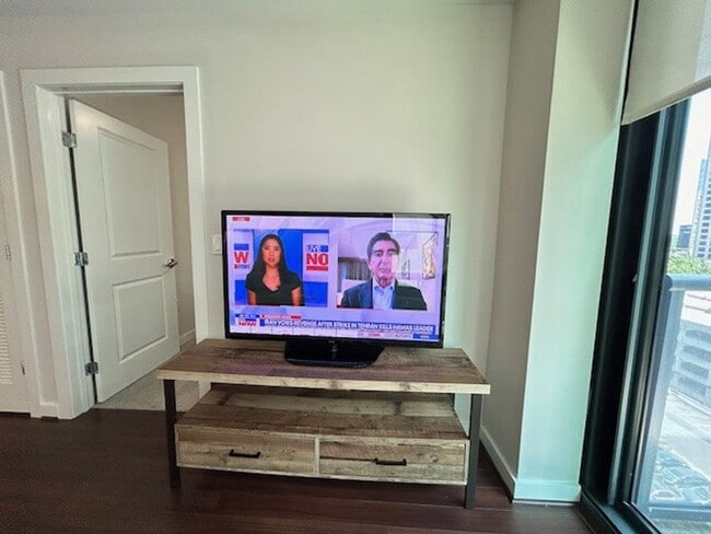 Photo - 3380 Peachtree Rd NE Unit SI ID1320717P