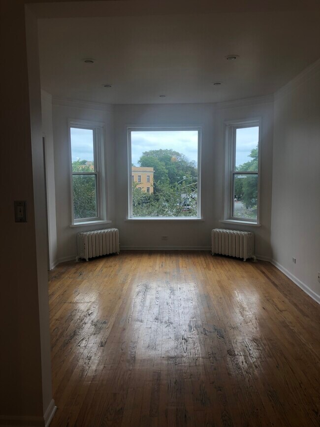 Photo - 2614 N Kedzie Ave Unidad 3