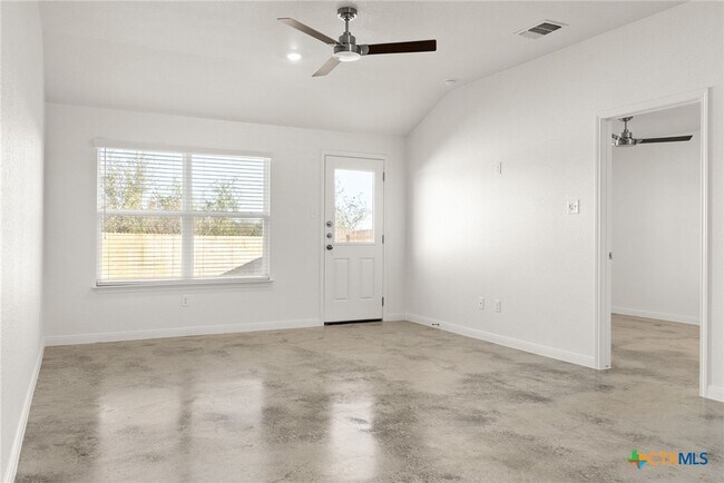 Photo - 808 Wax Myrtle Ct