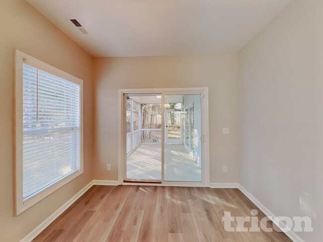 Photo - 3152 Landing Falls Ln