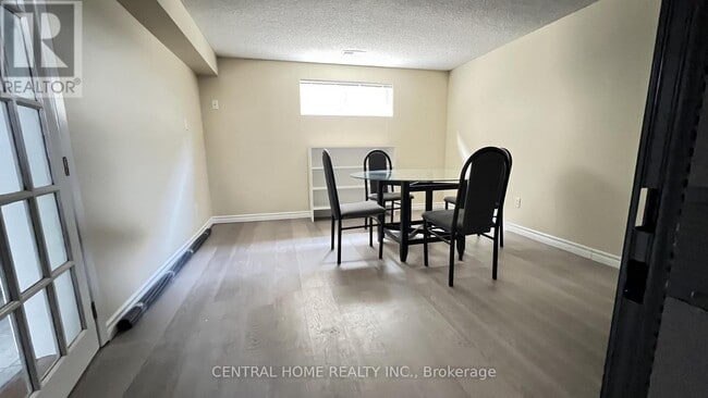 Photo - 210 Jacey Anne Dr