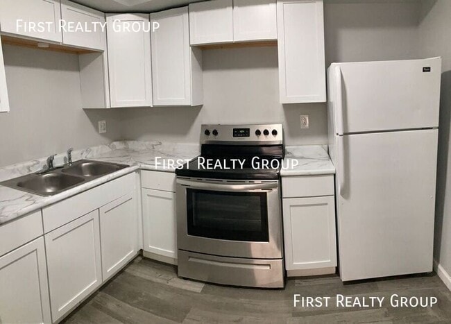 Photo - 305 N Broadway-#3 Unidad #3