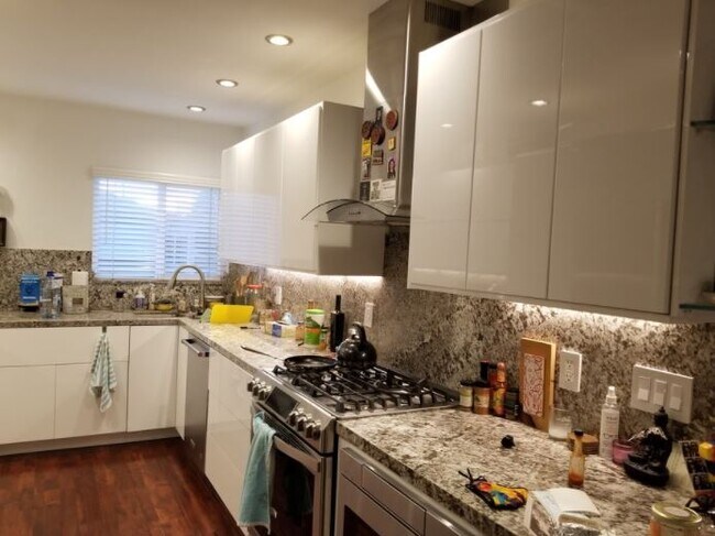 Photo - 11355 Washington Pl