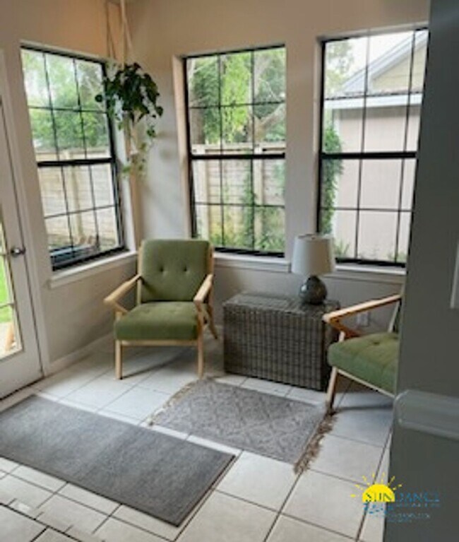 Photo - Gorgeous 3 Bedroom Ranch Style Home in Destin