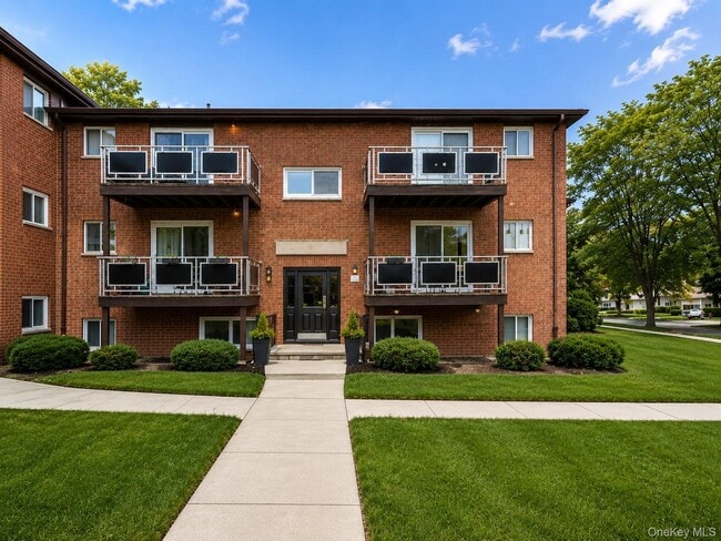 Photo - 16 Tanager Rd Unit 1606