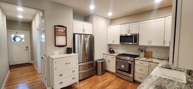 Photo - 25 Angel Pt Cir