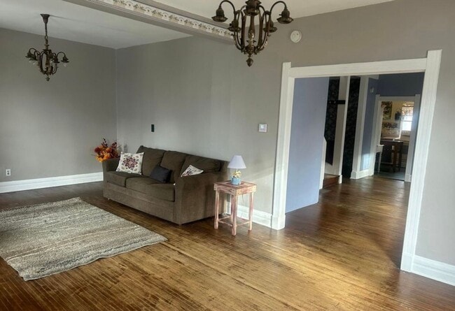 Photo - 3 Bed 1 Bath