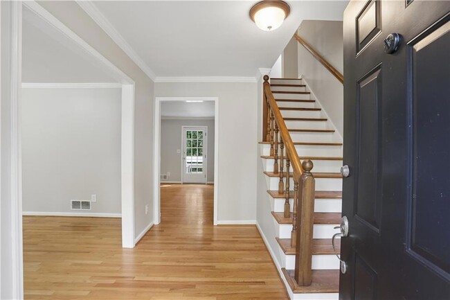 Photo - 2063 Six Branches Dr