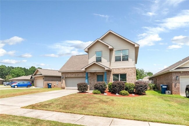 3027 Notsram Ct