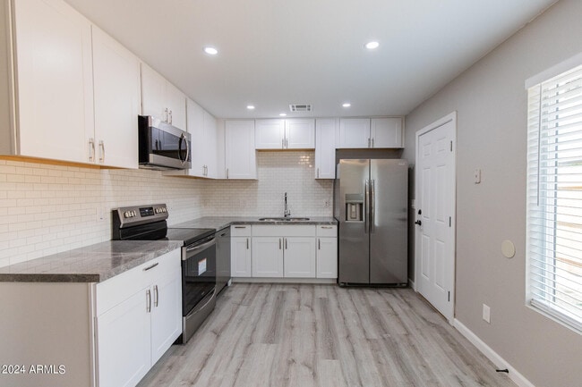 Photo - 4644 E Caballero St