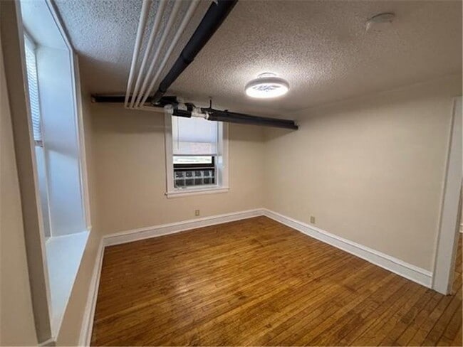 Photo - 1401 Willow St Unidad 9