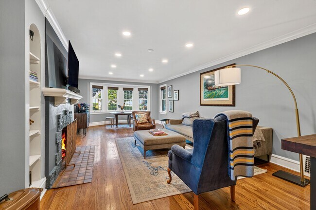 Photo - 4112 N Downer Ave