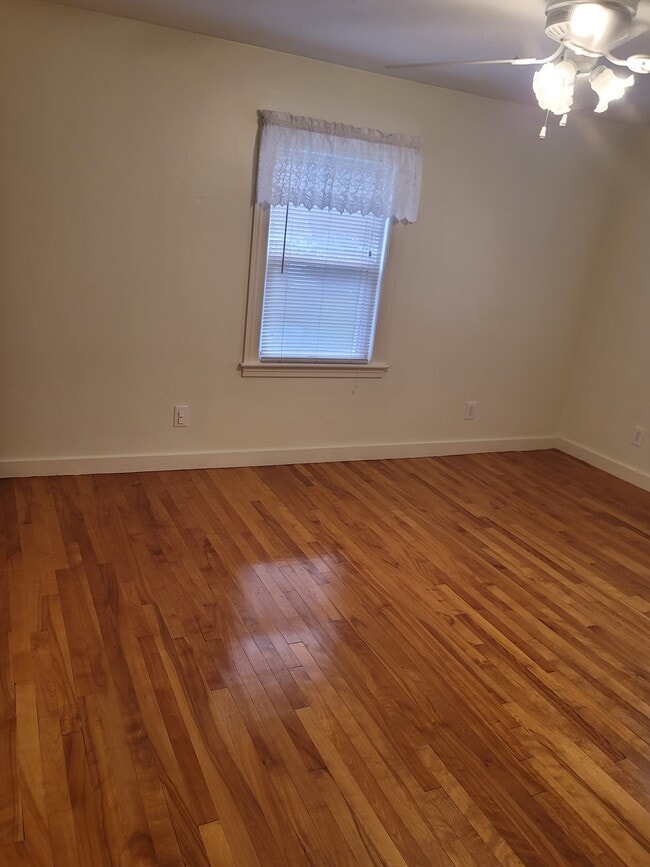 Photo - 129 Uncatena Ave Unidad 129 Uncatena Ave.