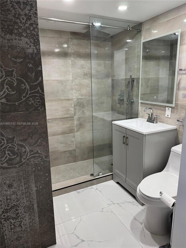 Photo - 1614 Jefferson Ave Unidad 7