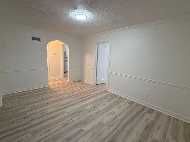 Photo - 3004 Capehart Dr