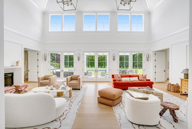 Photo - 127 Head of Pond Rd