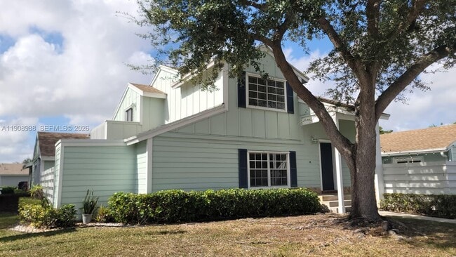 Building Photo - 13792 SW 149th Cir Ln