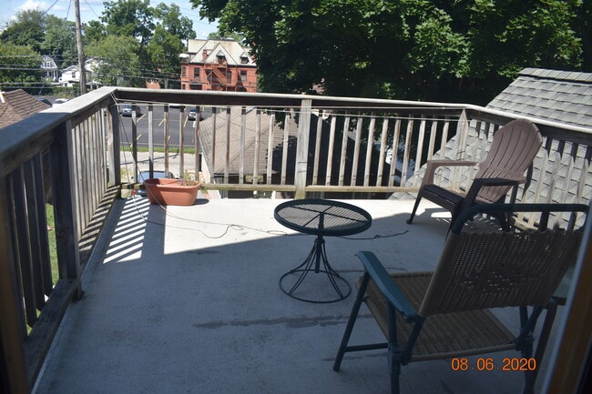 Photo - 537 Elizabeth St Unit 2