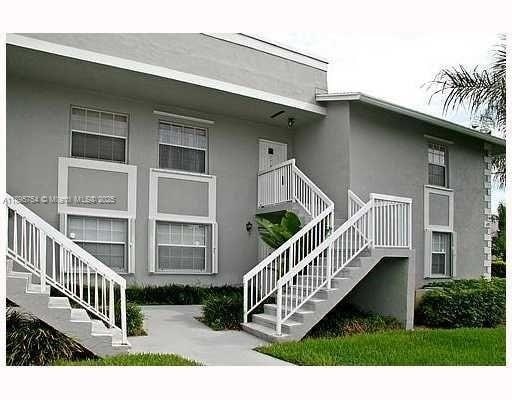 Building Photo - 479 NE 210th Cir Terrace Unit 10328