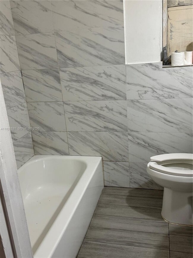 Photo - 1240 NW 86th St