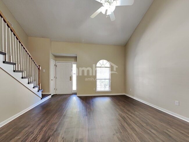 Photo - 161 Ashton Dr