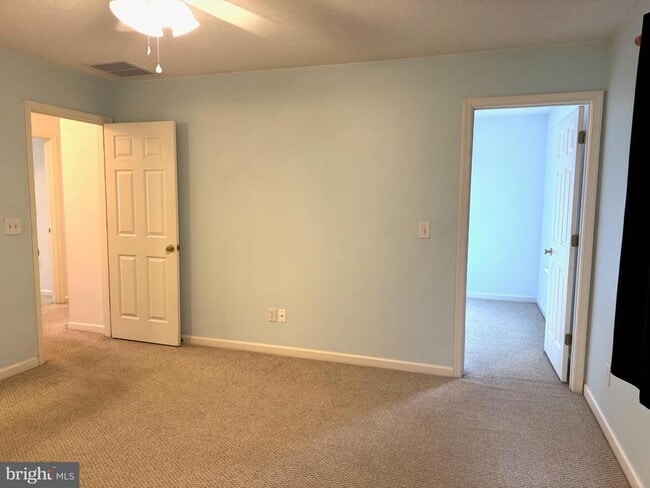 Building Photo - 107 Trade Wind Ln Rental