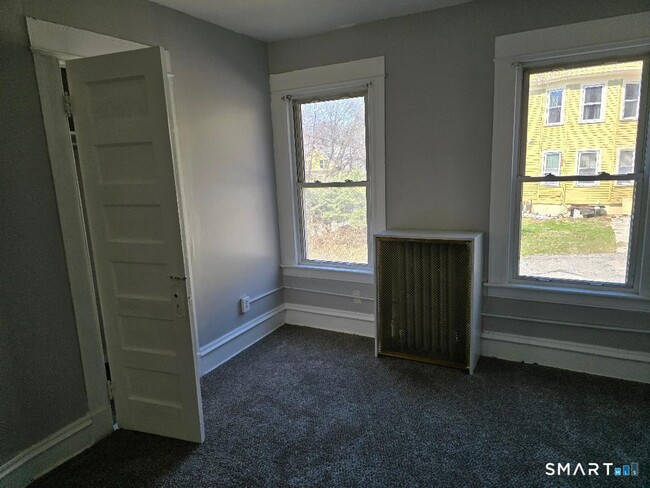 Photo - 154 Plaza Ave Unit 1st floor