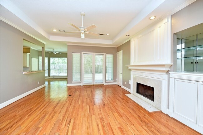 Photo - 5830 Hornwood Dr