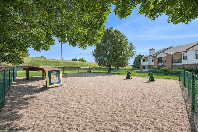 Photo - Country Club West