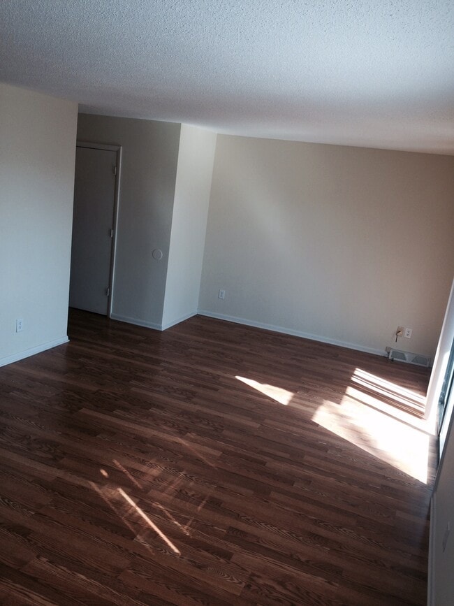 Photo - 149 E Highland Rd