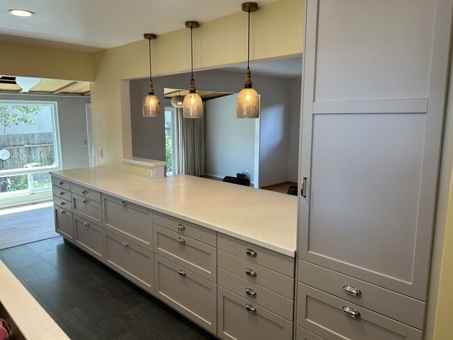 Photo - Lovely 4 Bedroom, 2 Bath Vintage Home