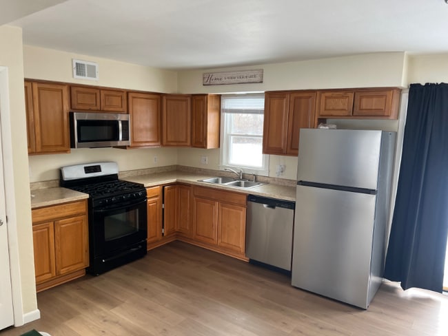 Photo - 1415 Hackberry Ln