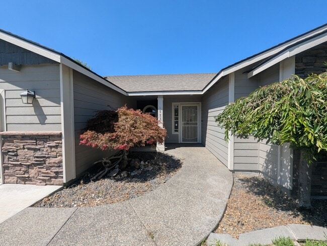 Photo - 1523 Sacajawea Ave