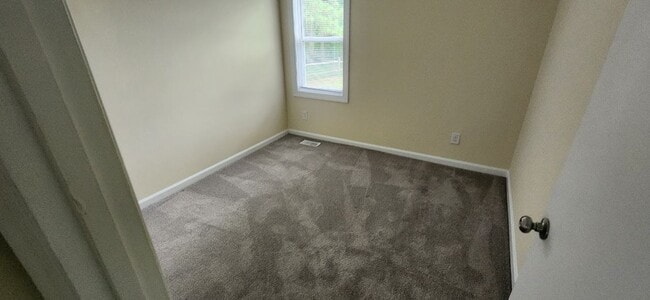 Photo - 125 Grange Dr