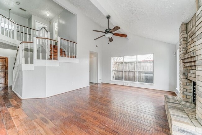 Photo - 1916 Woodland Hills Dr