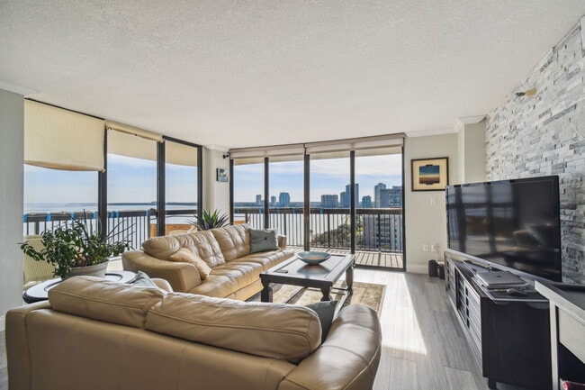 Photo - 2413 Bayshore Blvd Unit 1404