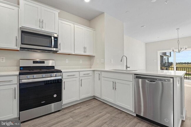 Photo - 344 Ensemble Wy