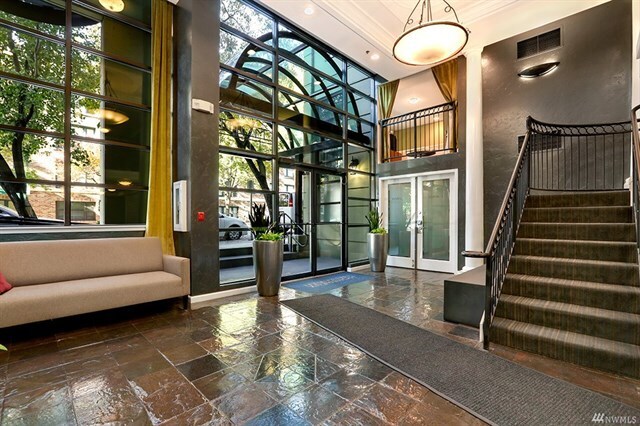 Photo - 425 Vine St Unit 325