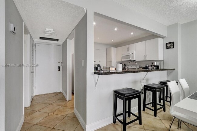 Photo - 3725 S Ocean Dr Unit 812