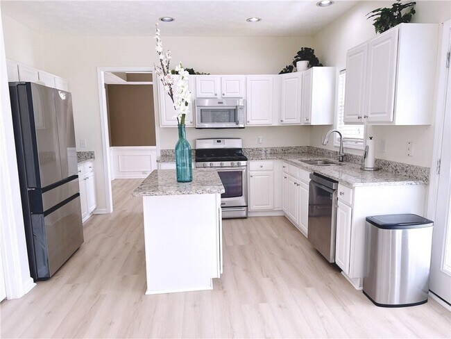Photo - 3361 Shallowford Green Dr