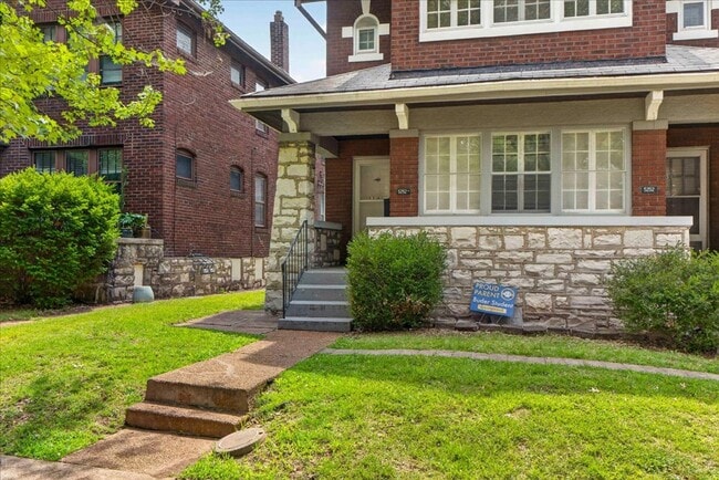 Photo - 5252 Bancroft Ave Unidad 5252A - 759
