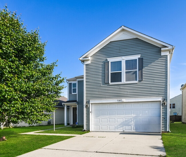 Building Photo - Ingalls 3-Bedroom with Expansive Living Space