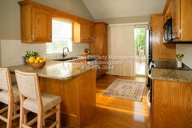 Photo - Kick Off the New Year with a Move-In Ready Gem in Oak Ridge Meadows in Lee's Summit!