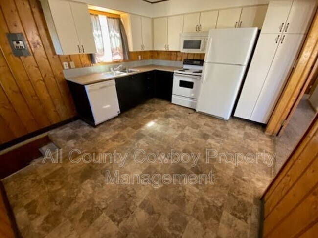 Photo - 1218 E Flint St