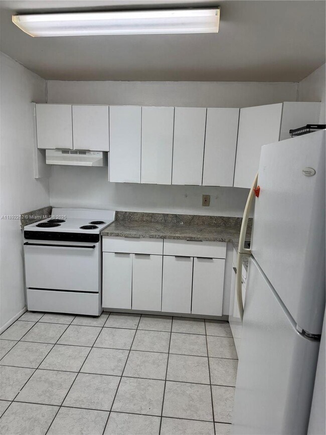 Photo - 7915 Camino Real Unit 420